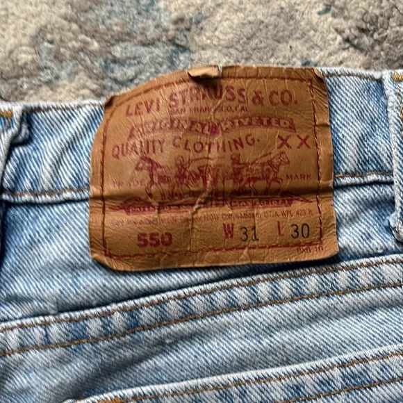 Vinage LEVI 550 Distressed Light Wash Jean Shorts - Picture 3 of 5